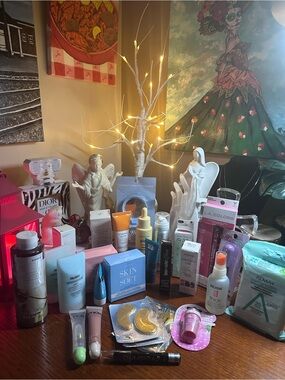 Lancôme Black Cosmetic Case with beauty bundle ✨